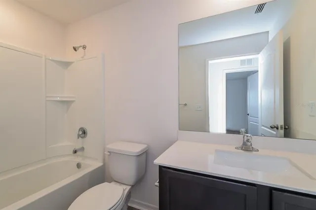 $1,929 | 429 Kensington View Drive, Winter Haven, FL 33880