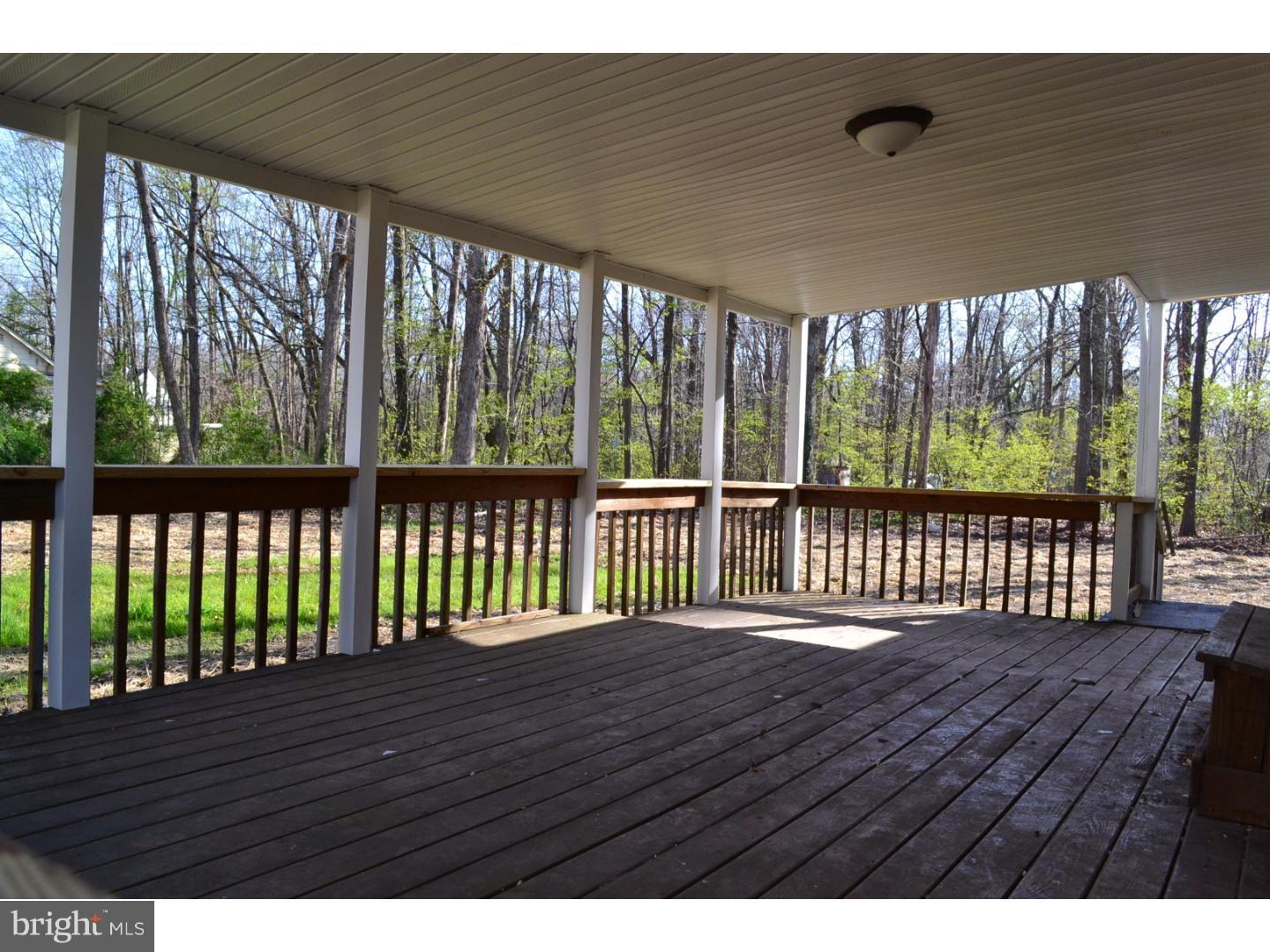 326 Grubb Road Newfield, NJ 08344 - Photo 4 of 17 Deck