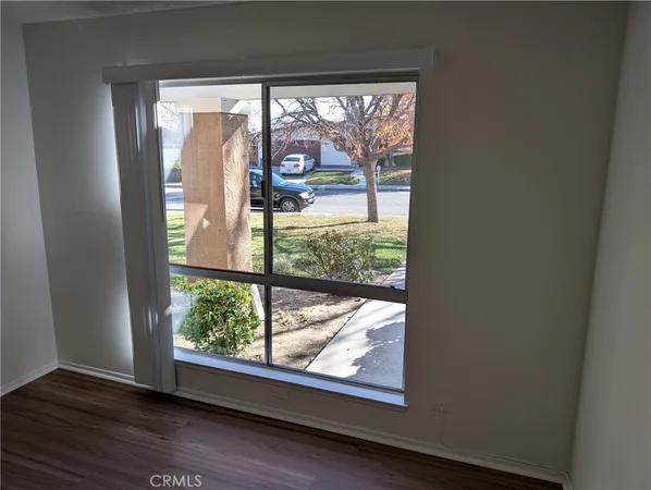 $2,600 | 2851 West Ave J4, Lancaster, CA 93536