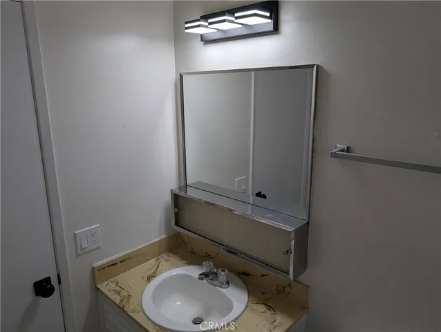 $2,600 | 2851 West Ave J4, Lancaster, CA 93536