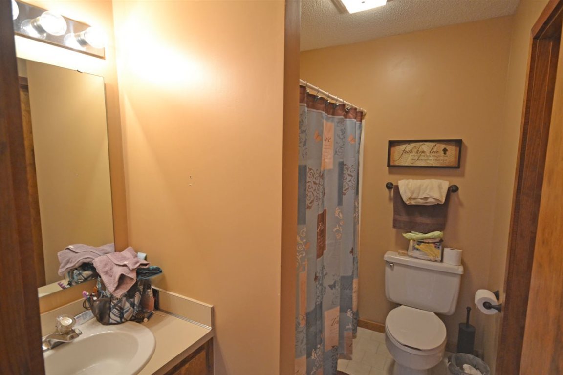 213 Ridgewood Drive Hartwell, GA 30643 - Photo 6 of 19 Gallery Image 6