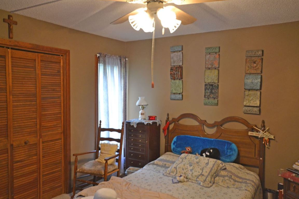 213 Ridgewood Drive Hartwell, GA 30643 - Photo 7 of 19 Gallery Image 7