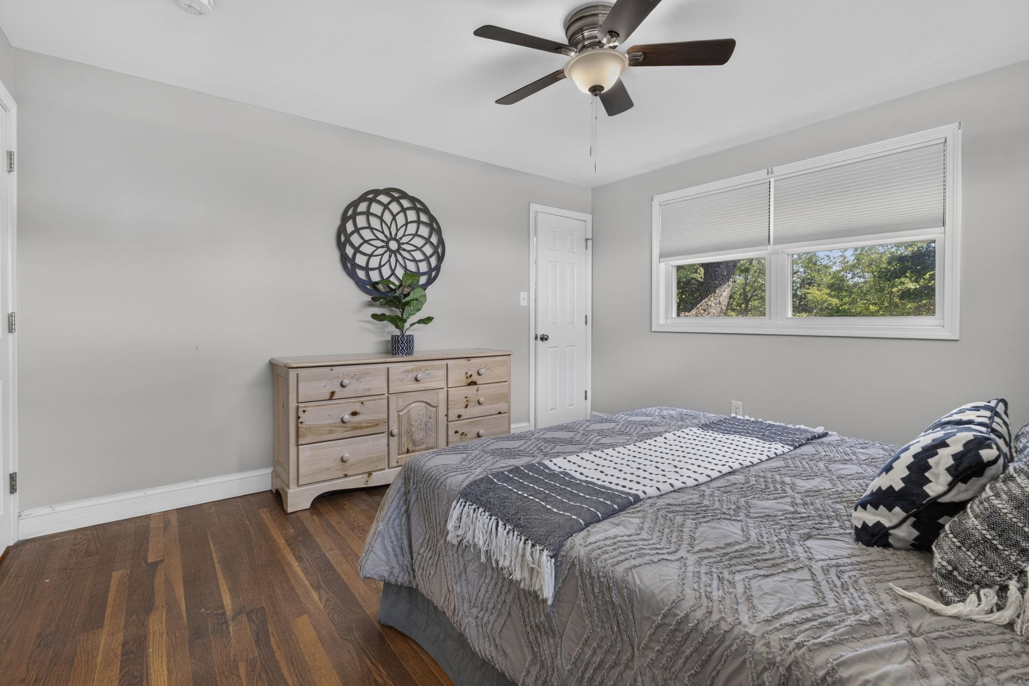 303 Weston Road Manchester, NH 03103 - Photo 11 of 30 Gallery Image 11