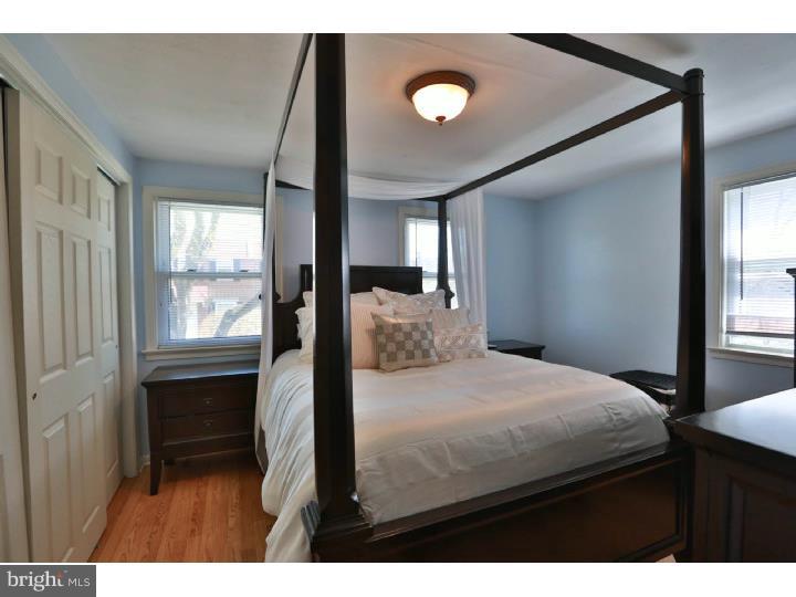 556 Pedley Road Philadelphia, PA 19128 - Photo 11 of 25 Bedroom