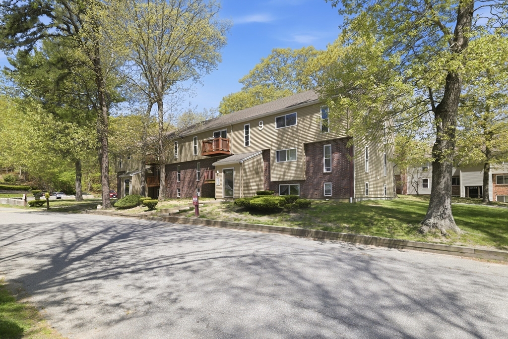 9 Tideview Path, Unit 8 Plymouth, MA 02360 - Photo 18 of 23