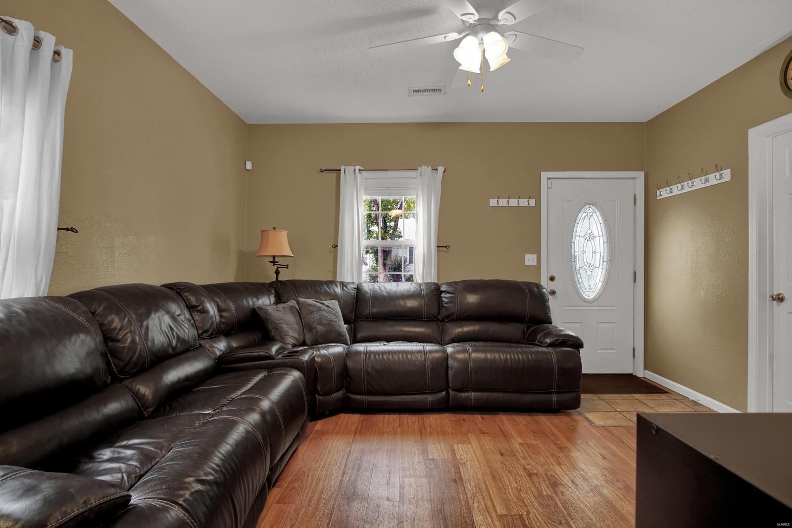 207 East 3rd Street O'Fallon, IL 62269 - Photo 2 of 22 Gallery Image 2