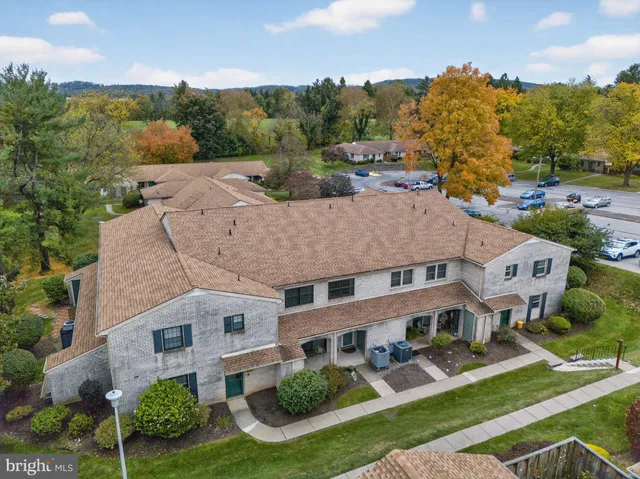 $269,900 | 2969 Aronimink Place, Macungie, PA 18062