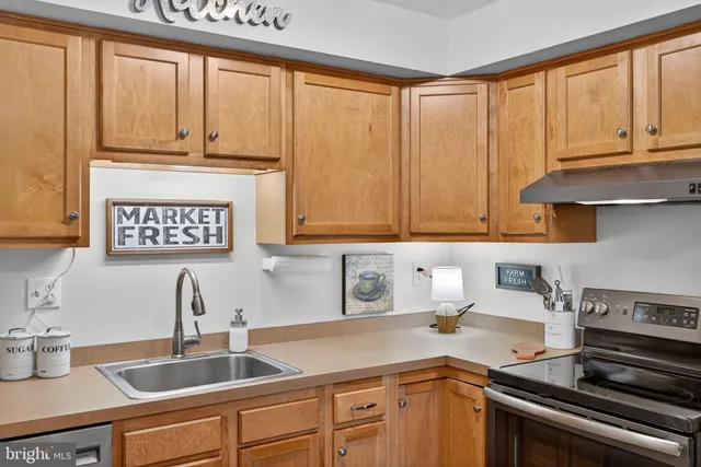 $269,900 | 2969 Aronimink Place, Macungie, PA 18062