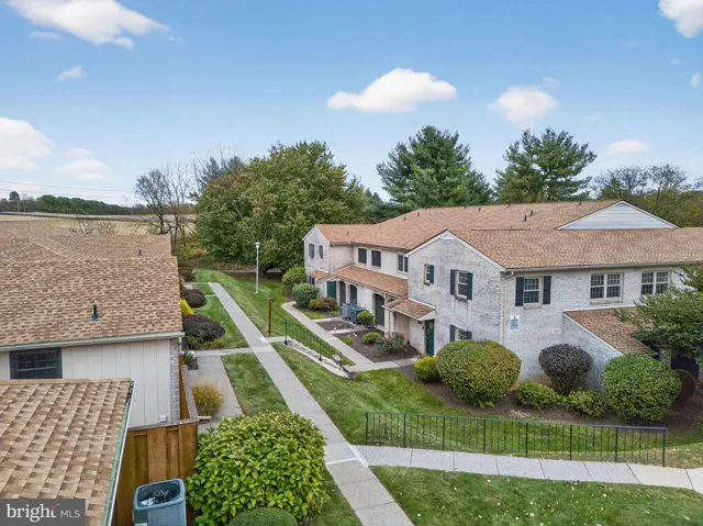 $269,900 | 2969 Aronimink Place, Macungie, PA 18062