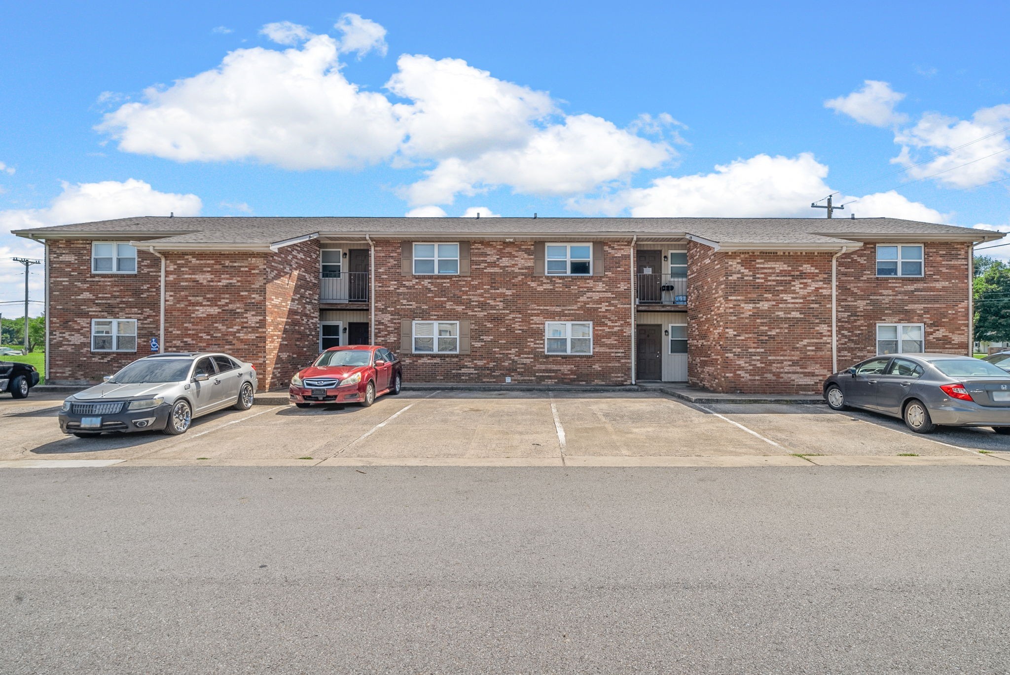 812 Pembroke Oak Grove Road, Unit 16 Oak Grove, KY 42262 - Photo 1 of 12