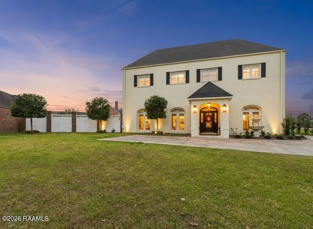 $825,000 | 103 Riviera Court, Broussard, LA 70518