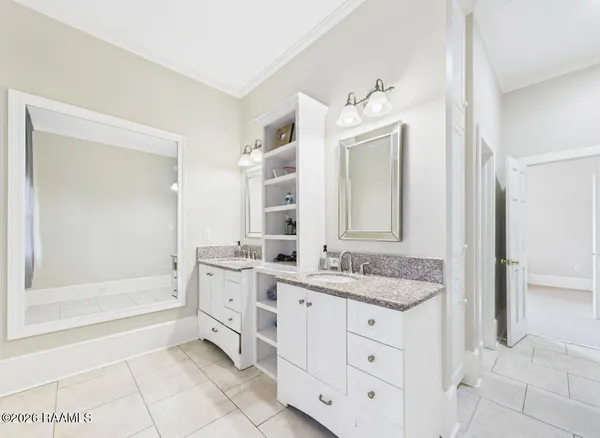 $800,000 | 103 Riviera Court, Broussard, LA 70518