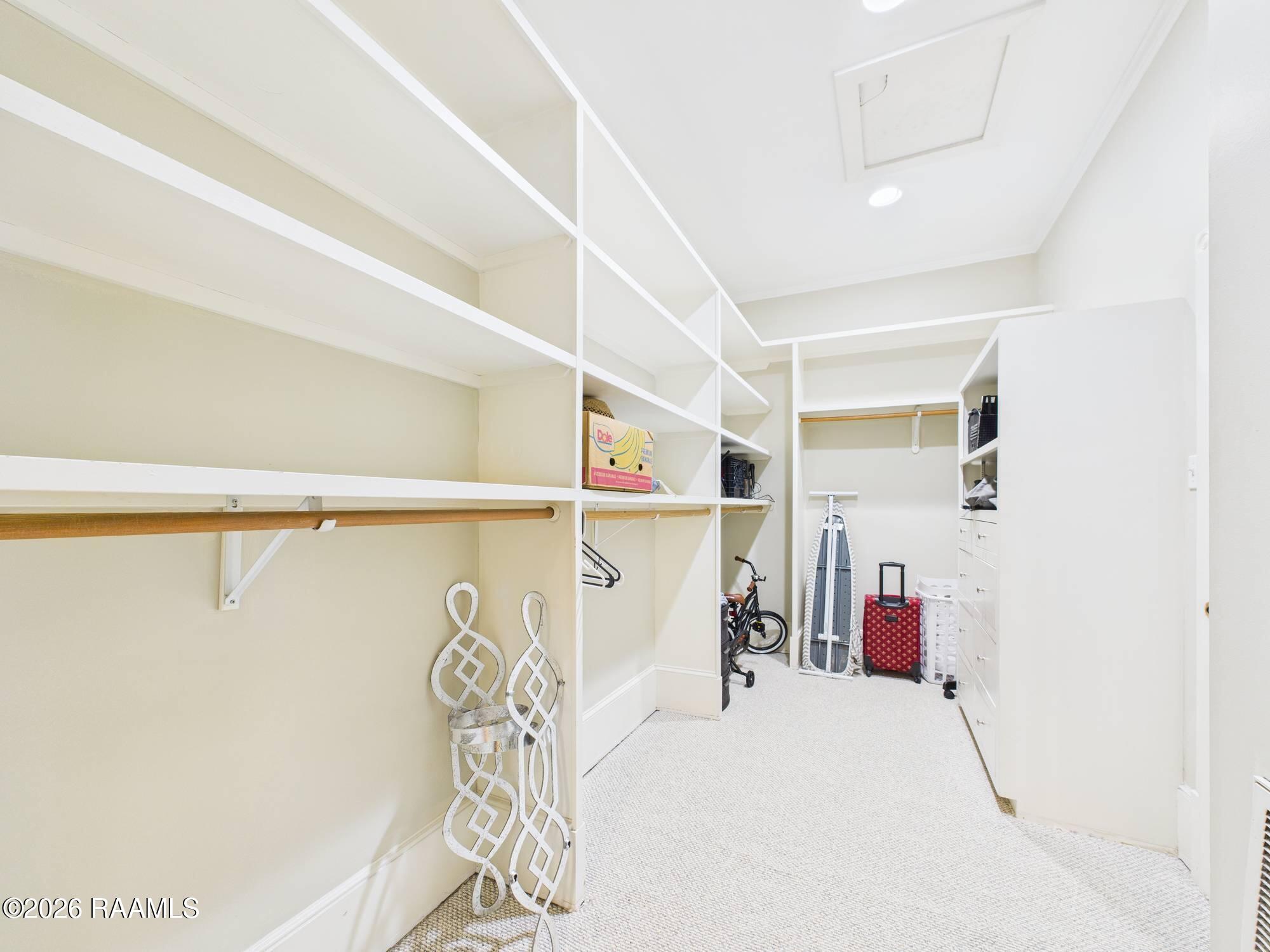 103 Riviera Court Broussard, LA 70518 - Photo 24 of 46 Primary Closet