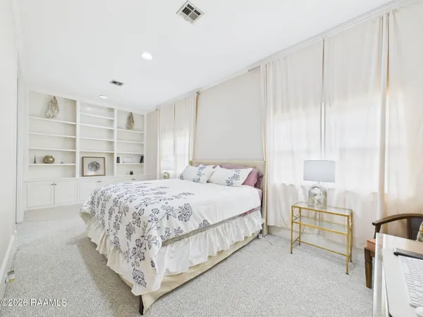 $800,000 | 103 Riviera Court, Broussard, LA 70518