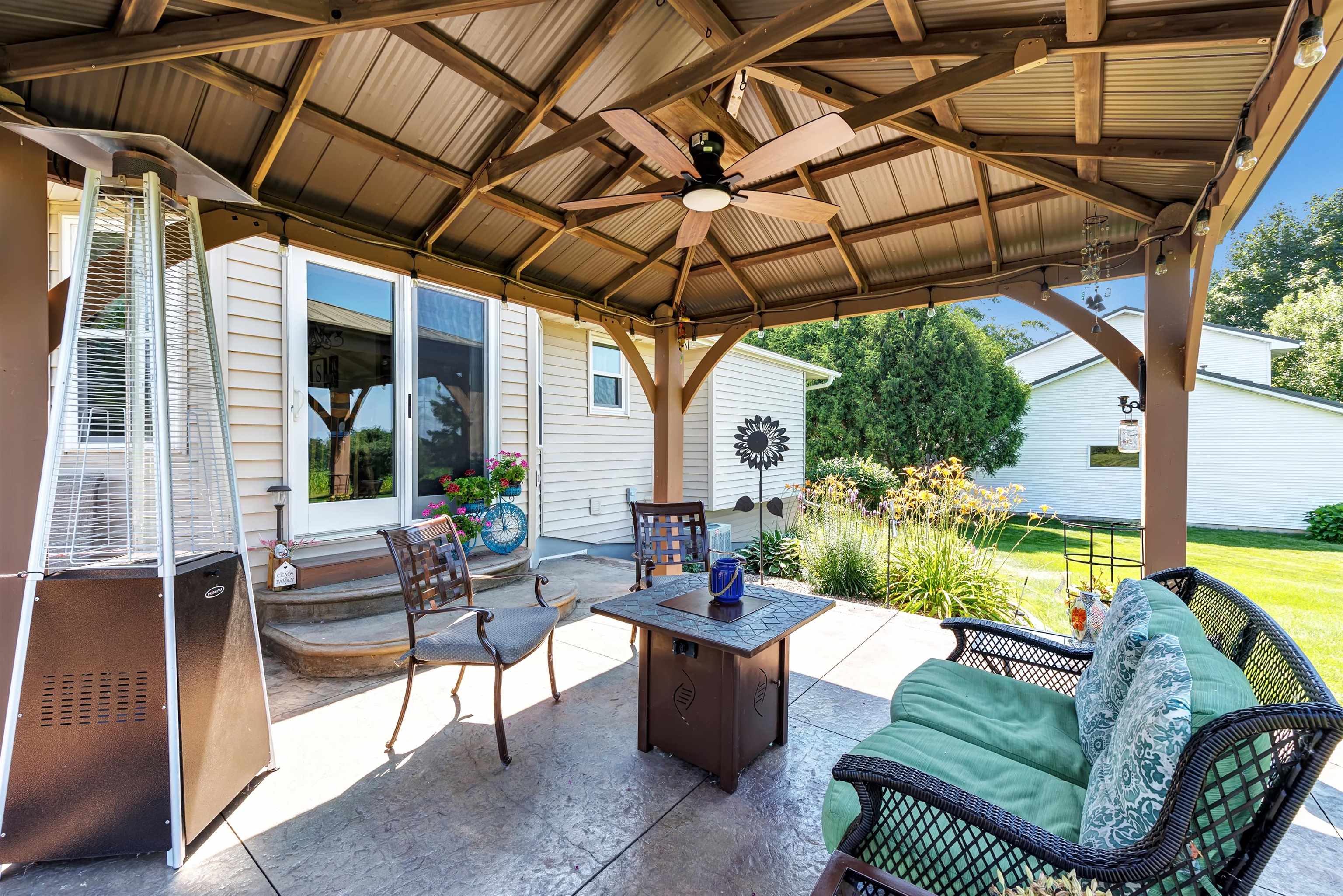 3659 VanLaanen Road Green Bay, WI 54311 - Photo 45 of 50