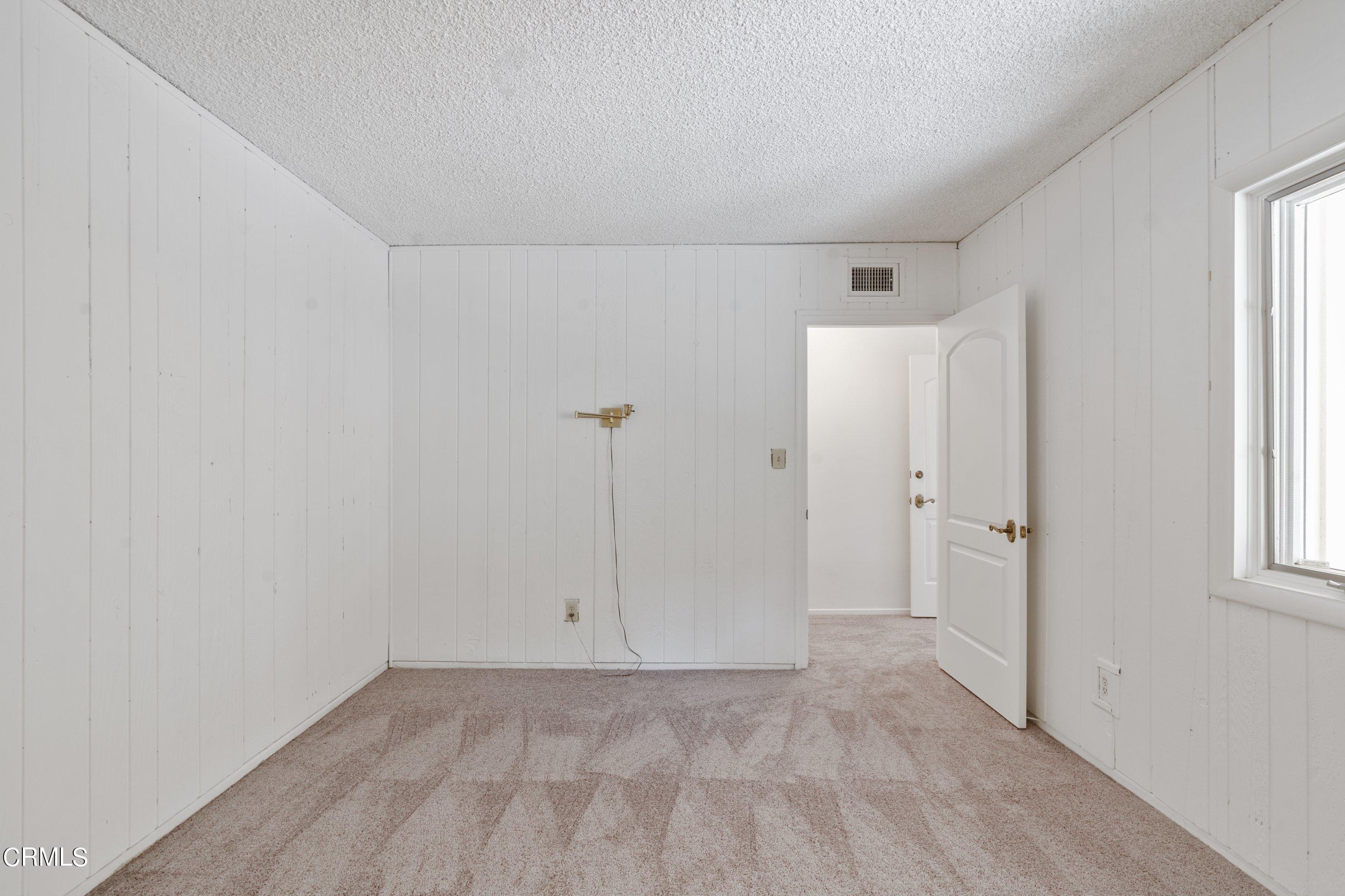 3347 Wrightwood Drive Studio City, CA 91604 - Photo 34 of 44 a view of an empty room