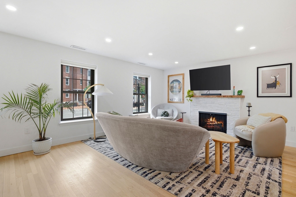 100 Main Street, Unit 2 Boston, MA 02129 - Photo 7 of 23