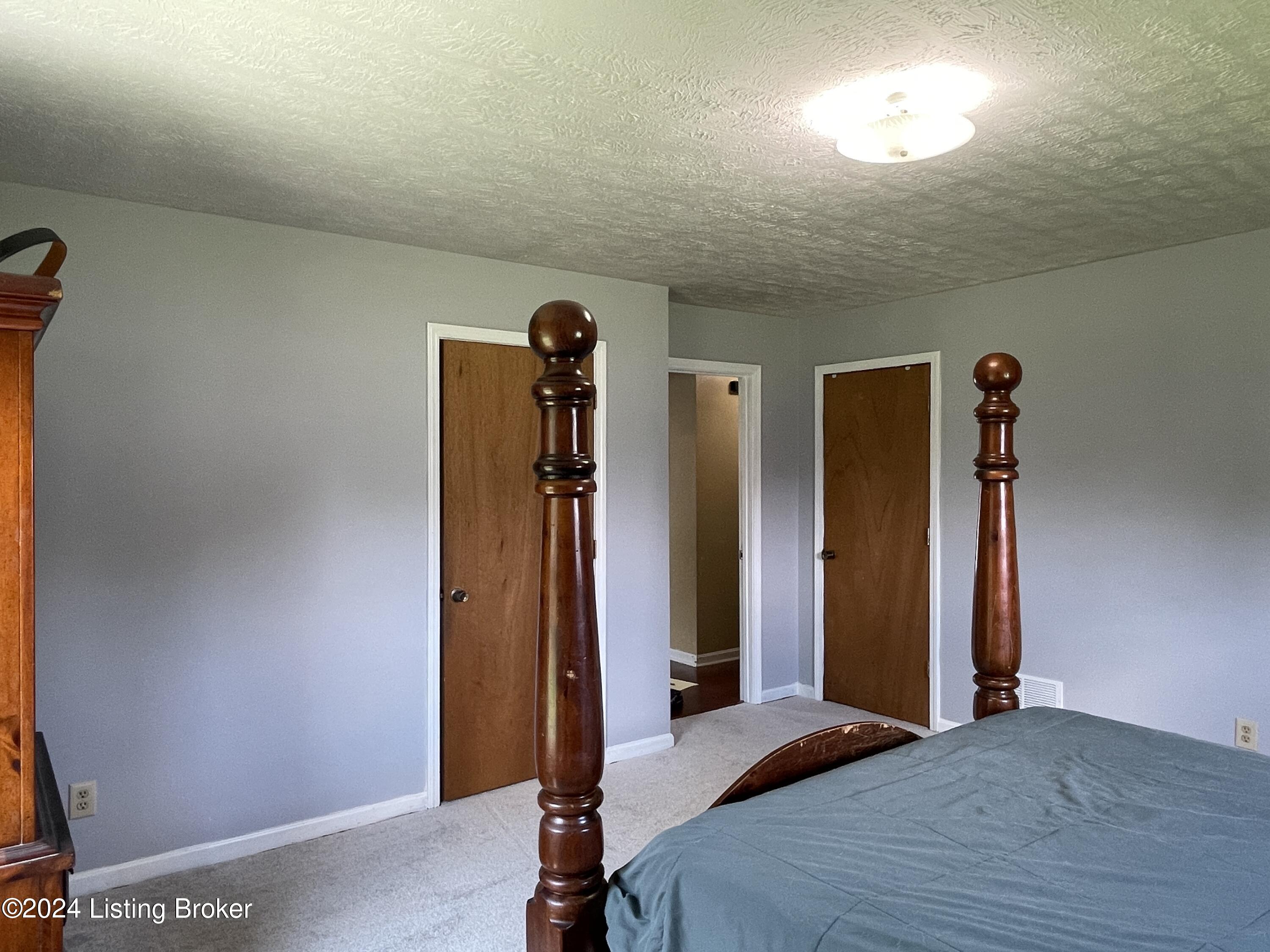 144 Stonepost Road Louisville, KY 40229 - Photo 25 of 40 IMG_5715