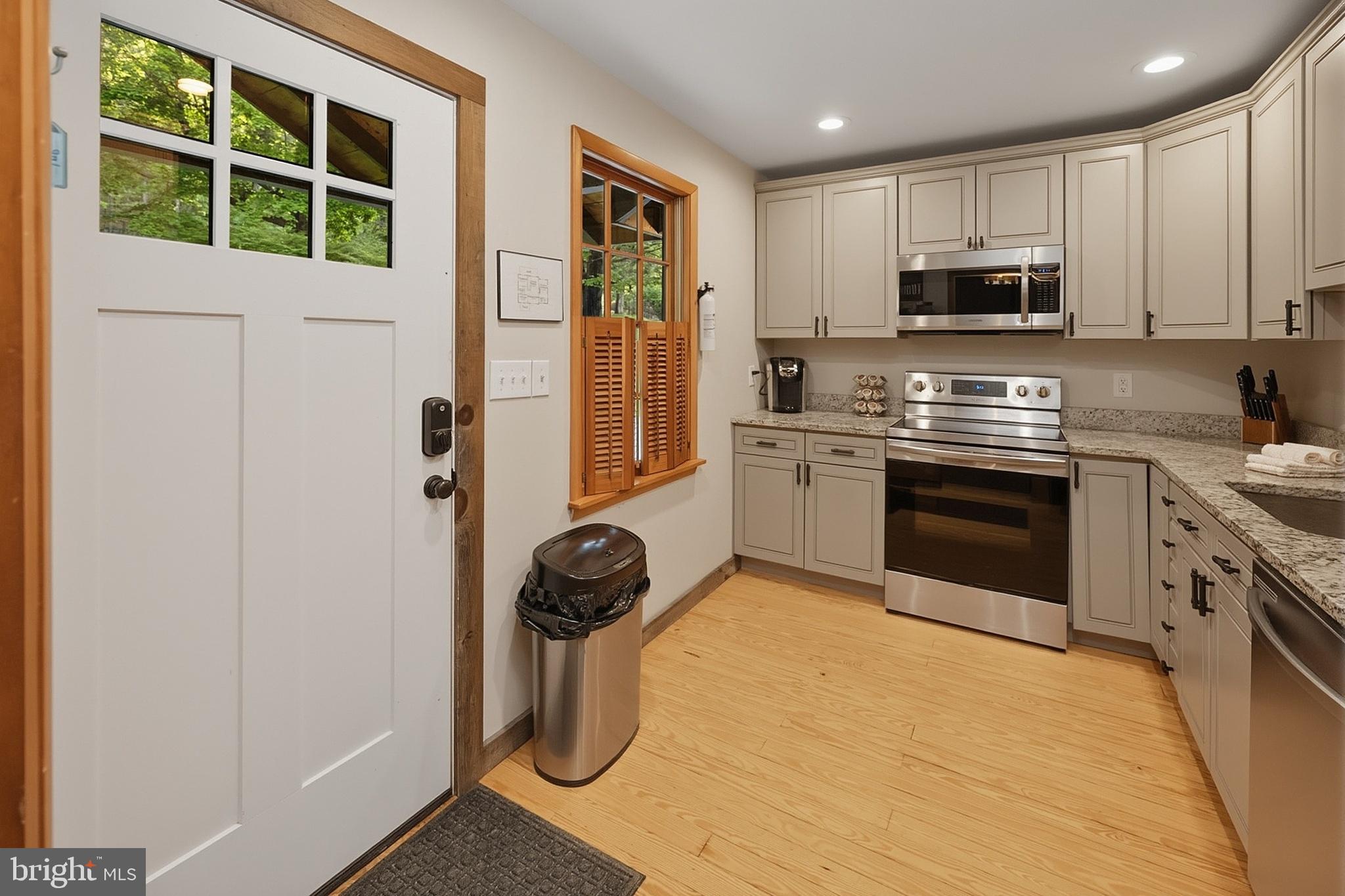 1475 Marsh Hill Road McHenry, MD 21541 - Photo 11 of 60