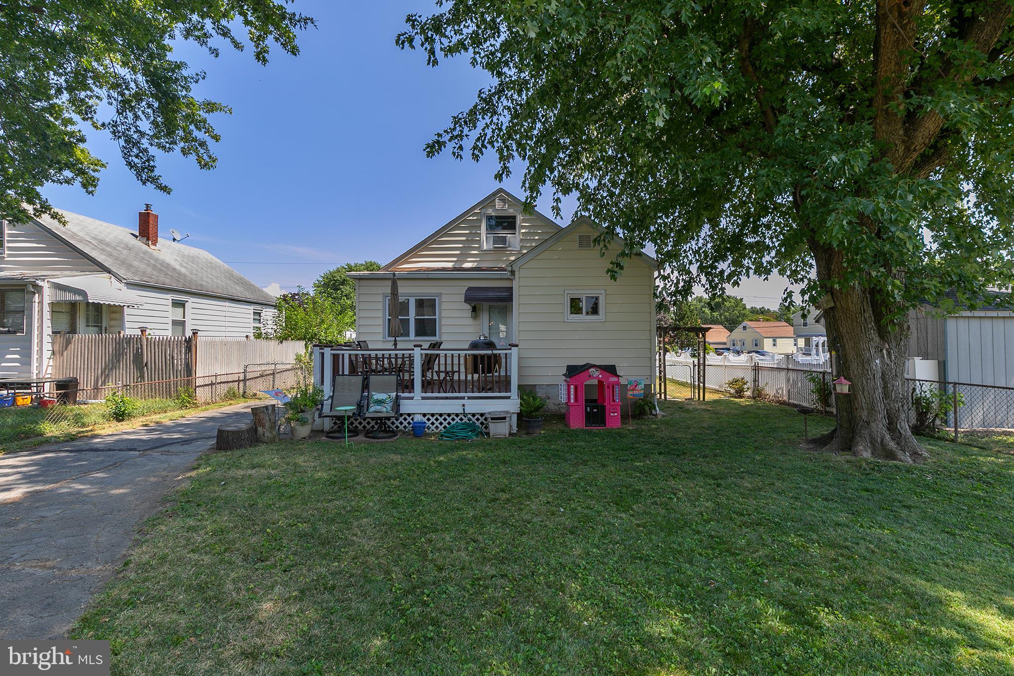 7603 Maple Road Baltimore, MD 21222 - Photo 27 of 33