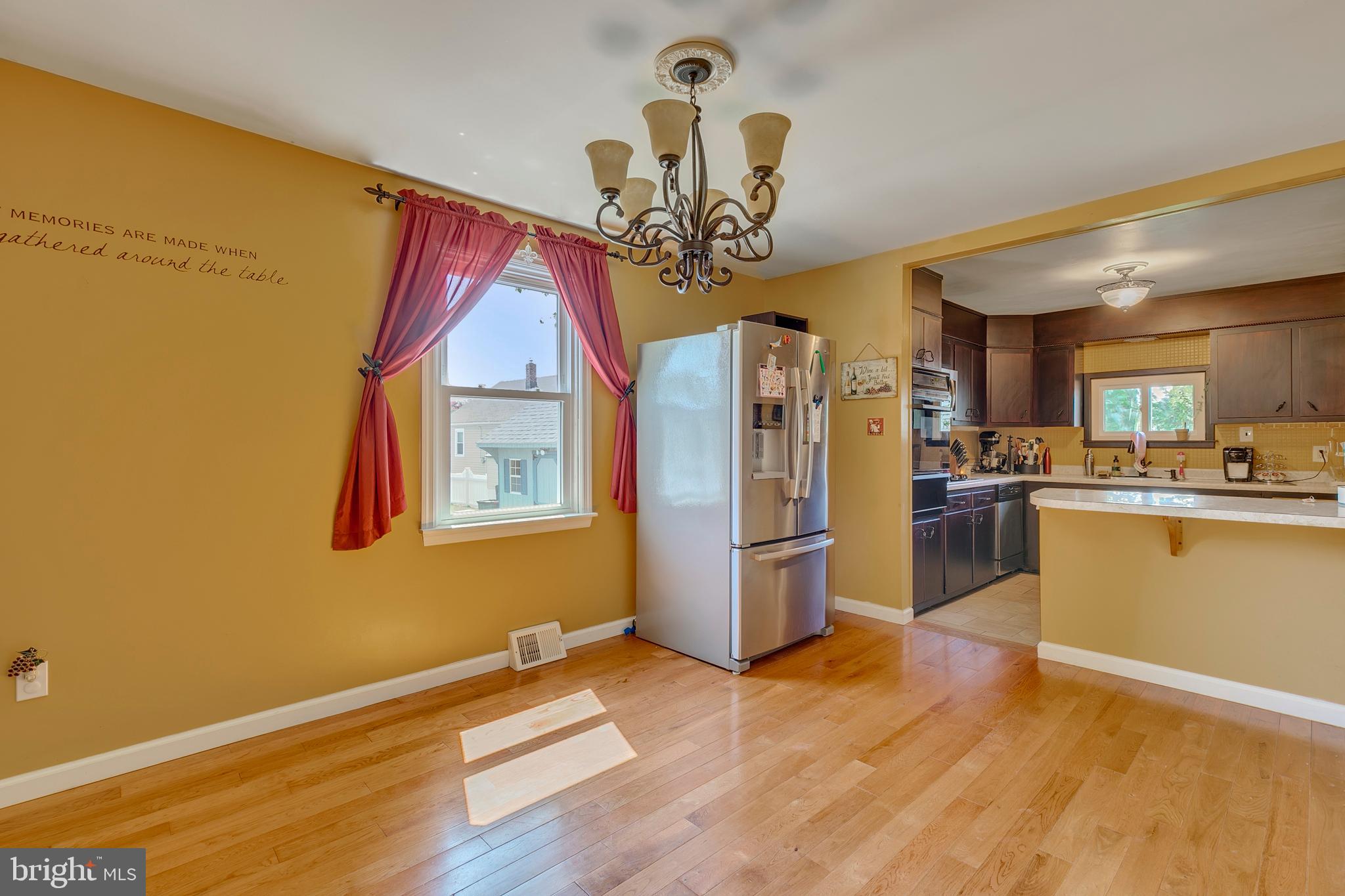 7603 Maple Road Baltimore, MD 21222 - Photo 4 of 33