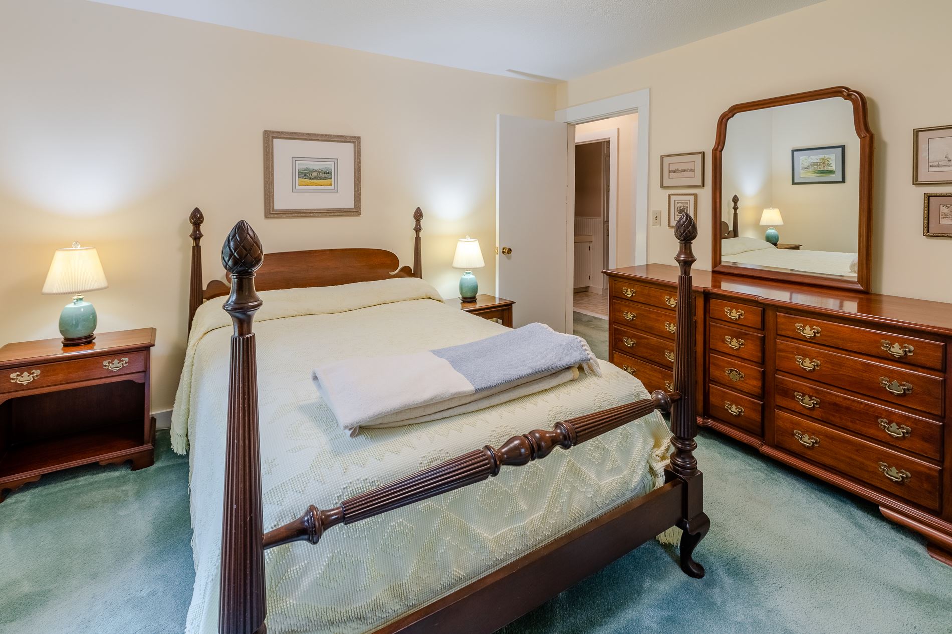 139 Stowell Road Thetford, VT 05075 - Photo 12 of 27