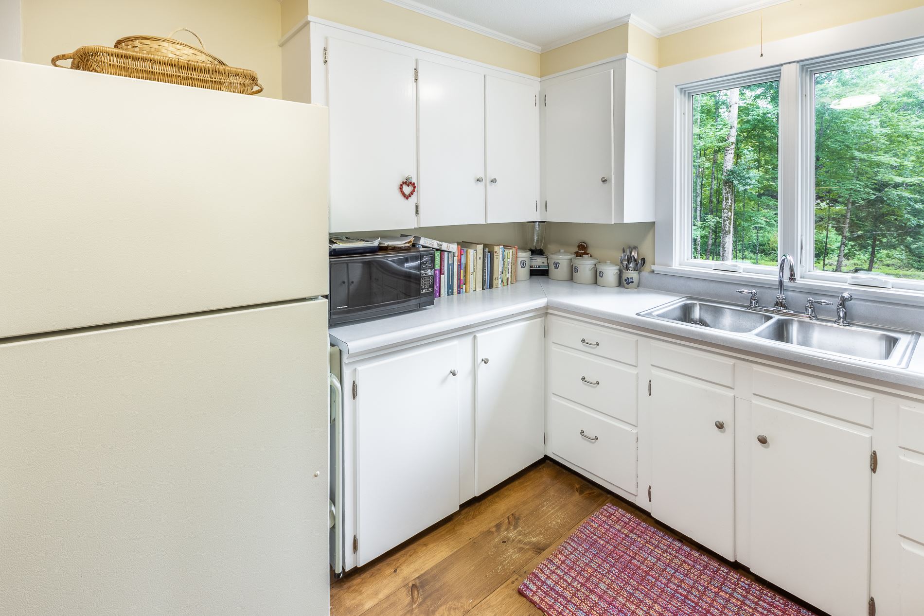 139 Stowell Road Thetford, VT 05075 - Photo 8 of 27