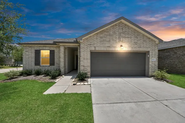 $2,565 | 10304 Malta Trace Drive, Rosharon, TX 77583