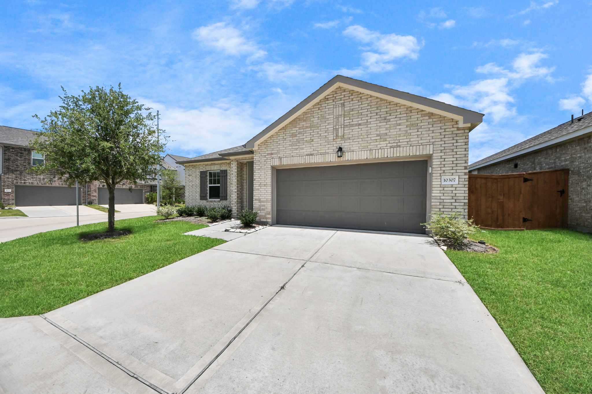 10304 Malta Trace Drive Rosharon, TX 77583 - Photo 35 of 49