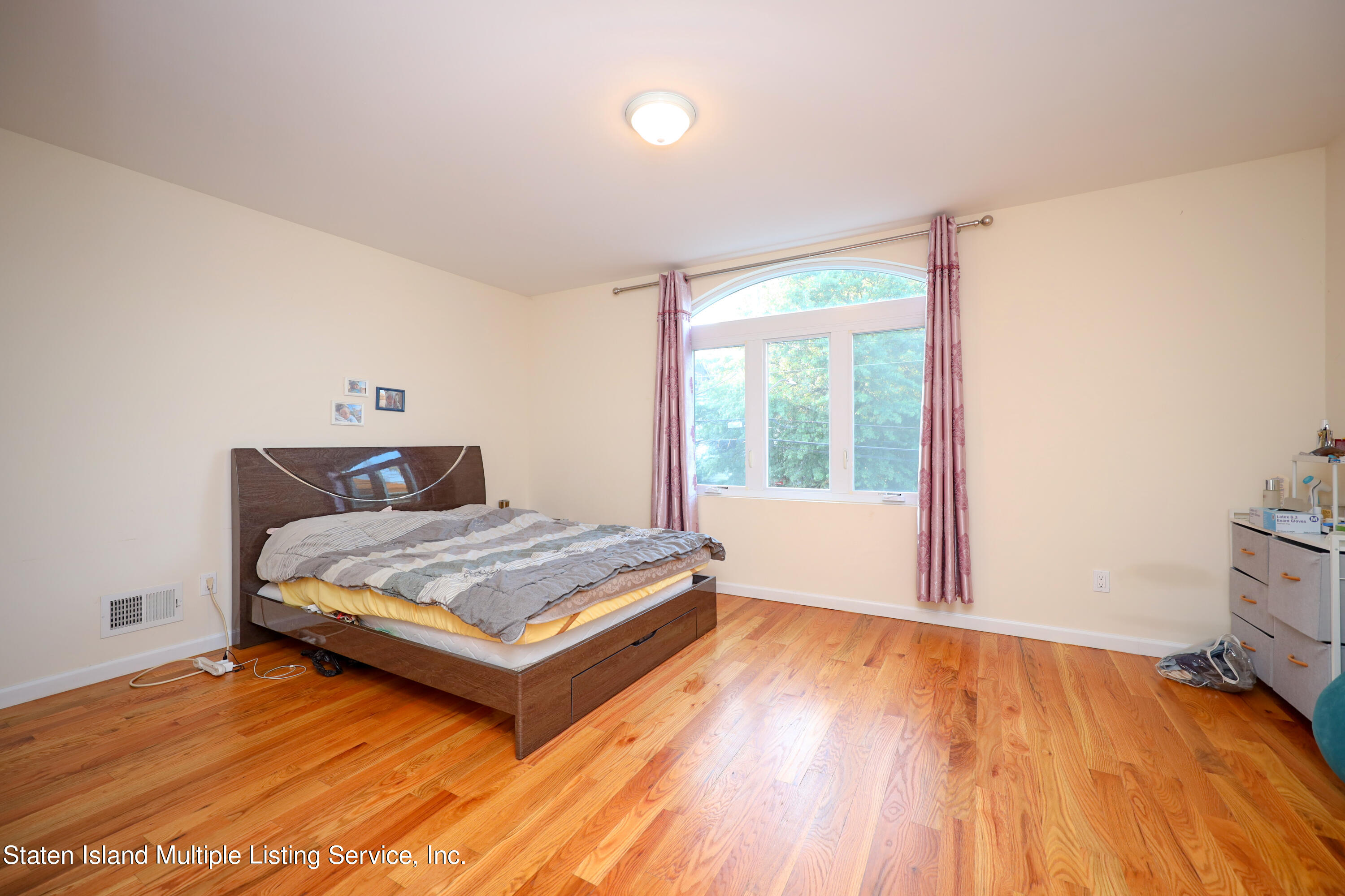 174 Fingerboard Road Staten Island, NY 10305 - Photo 12 of 18 IMG_6014