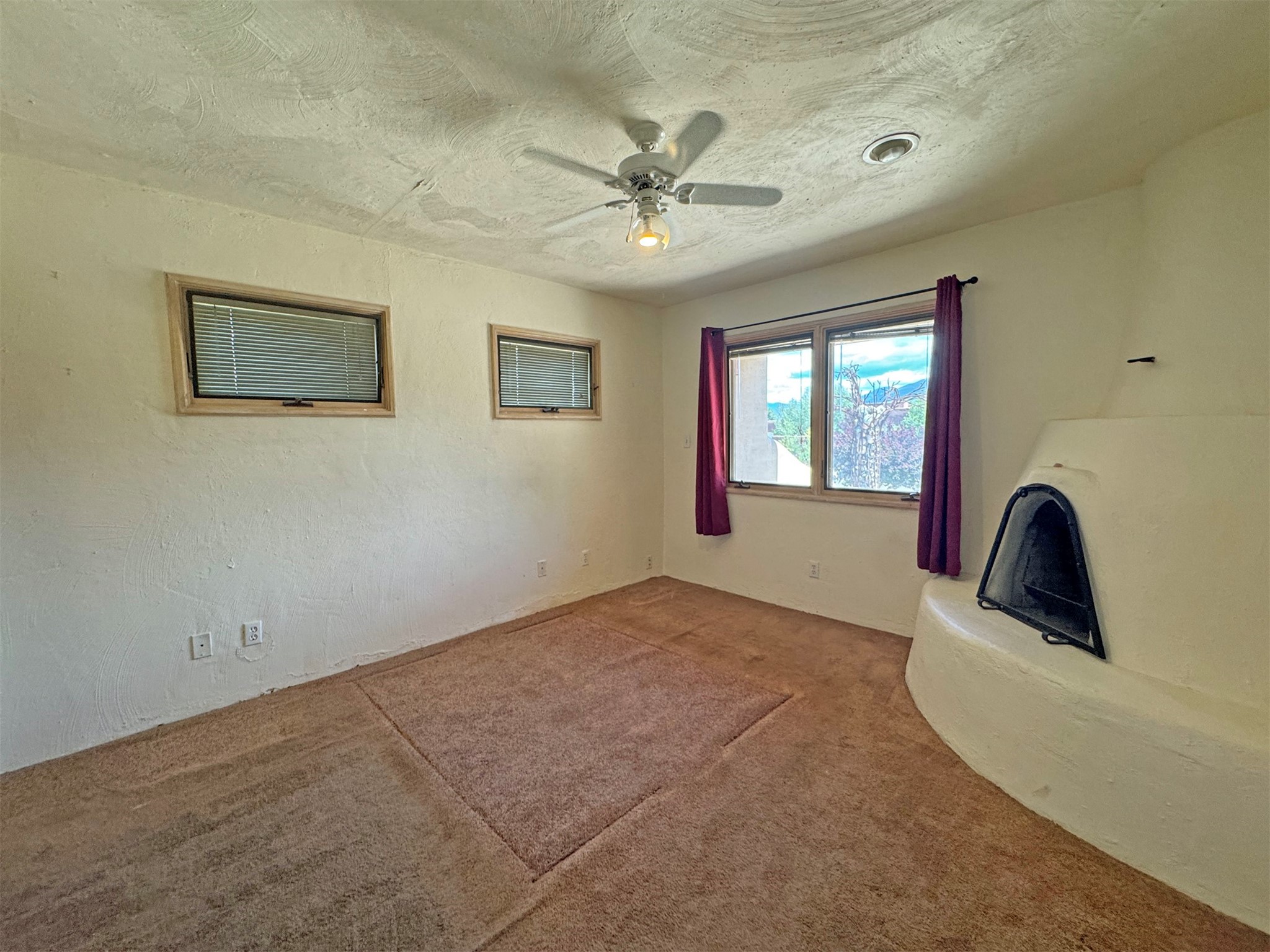 363 Monte Vista Road Taos, NM 87571 - Photo 23 of 38