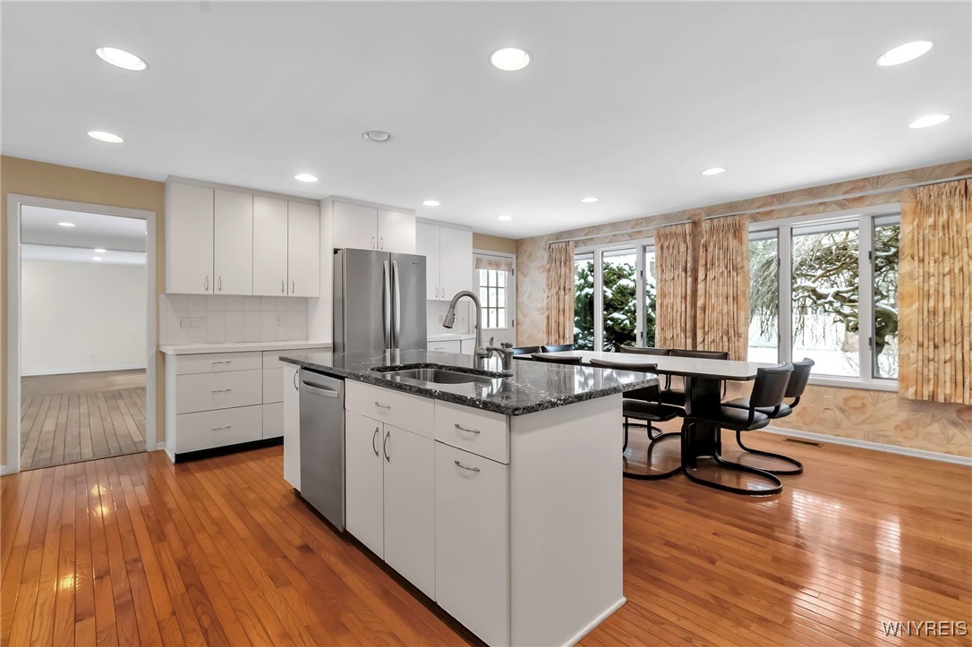 100 Timberlane Drive Amherst, NY 14221 - Photo 13 of 30