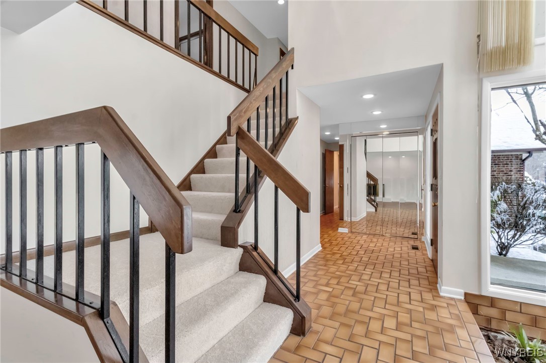 100 Timberlane Drive Amherst, NY 14221 - Photo 4 of 30