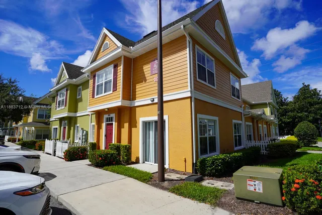 $2,200 | 2270 San Vital Drive, Unit 107, Kissimmee, FL 34741