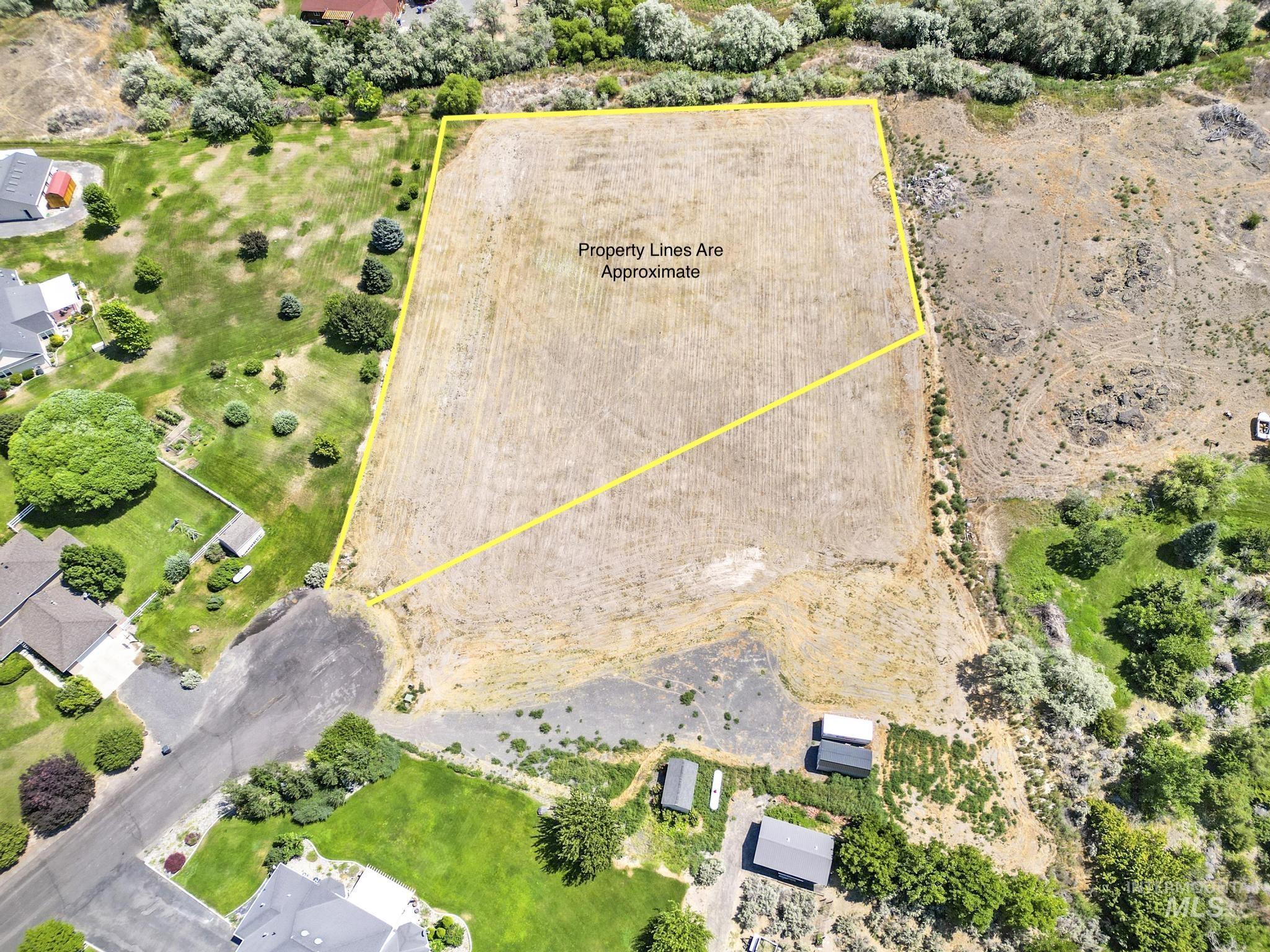 2 Fernandes Acres Hagerman, ID 83332 - Photo 1 of 16 Gallery Image 1