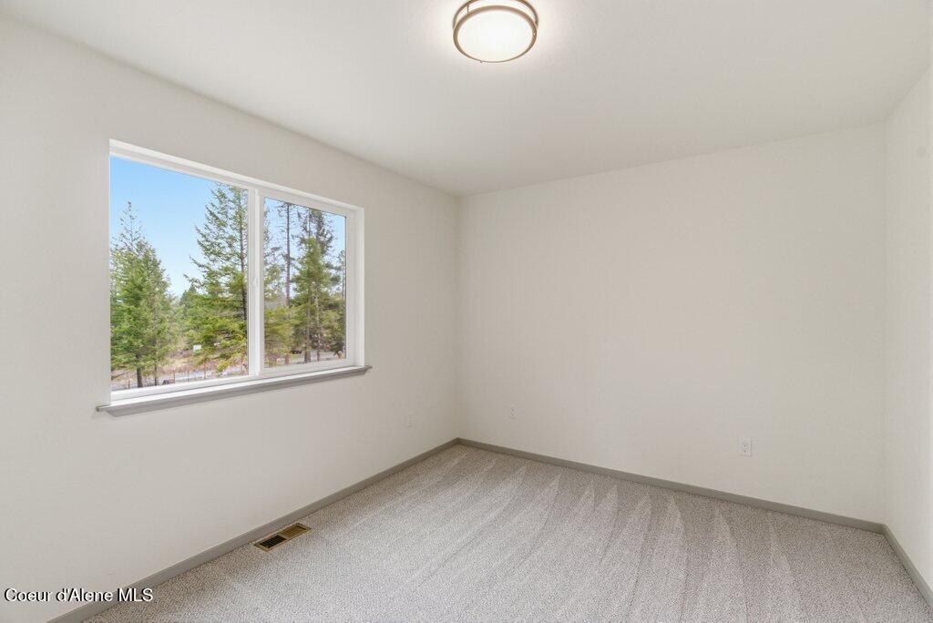 431 F Street Plummer, ID 83851 - Photo 17 of 29 Bedroom 3