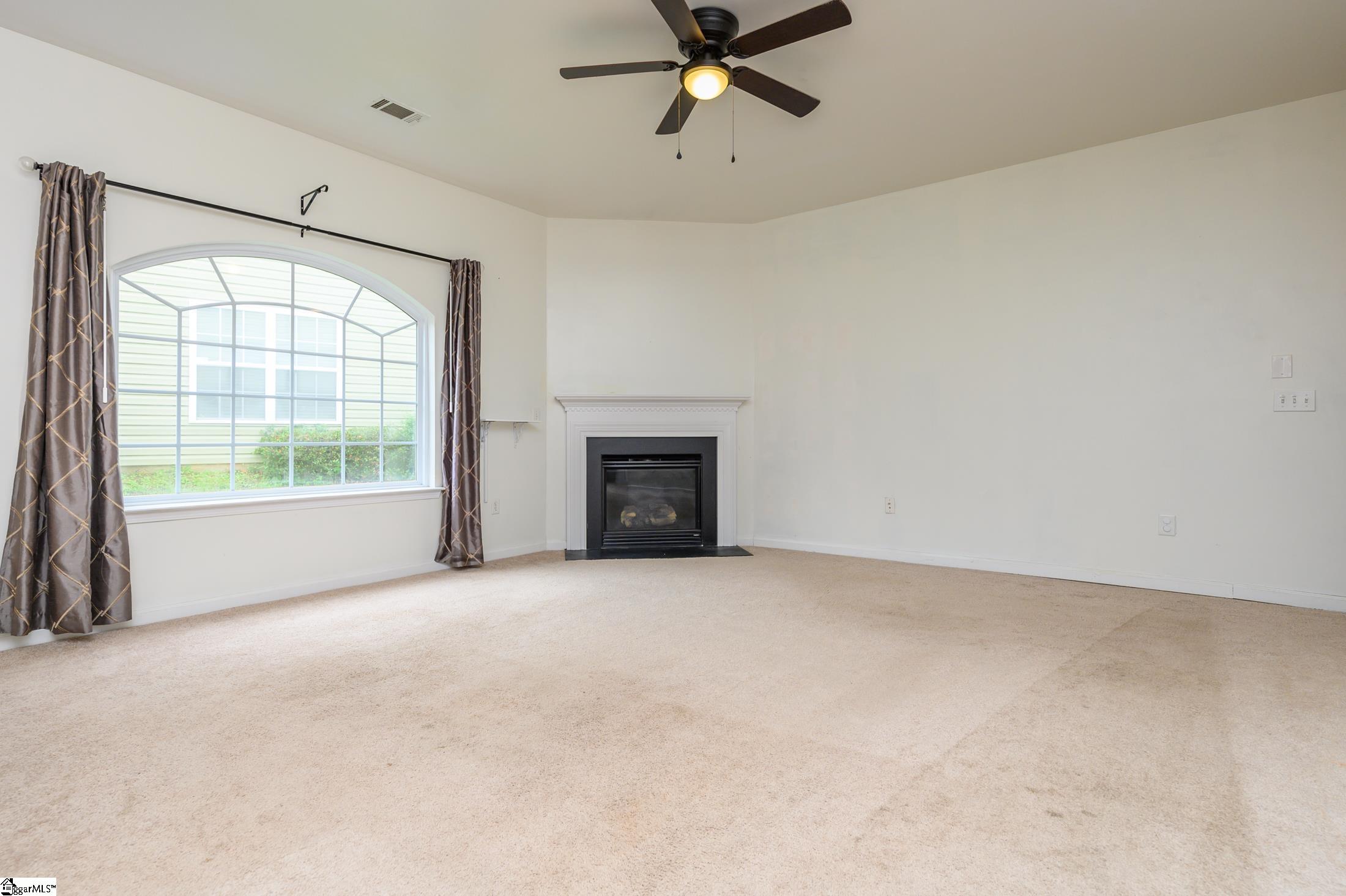 752 Overton Ridge Way Boiling Springs, SC 29316 - Photo 7 of 29 Gallery Image 7