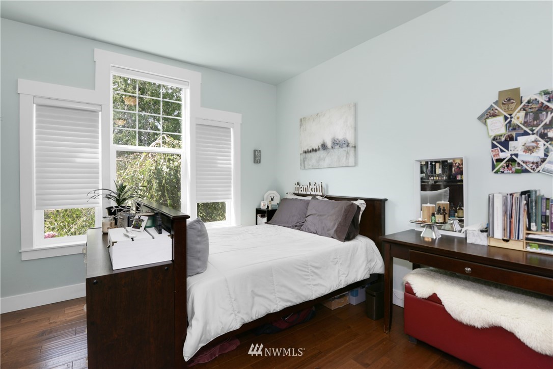 5824 Lemon Road Northeast Olympia, WA 98506 - Photo 16 of 40 Gallery Image 16