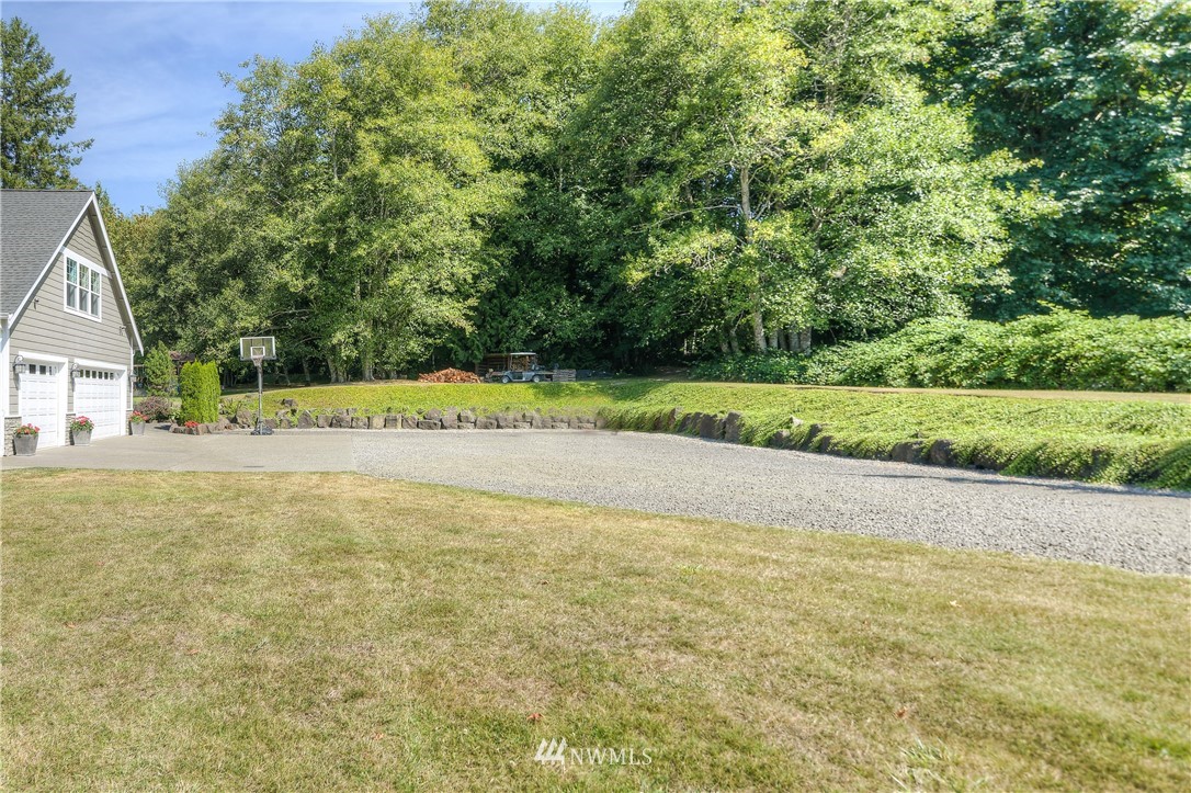 5824 Lemon Road Northeast Olympia, WA 98506 - Photo 3 of 40 Gallery Image 3