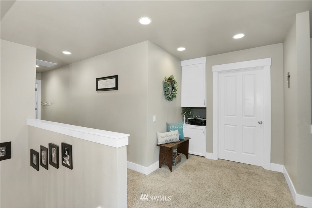 5824 Lemon Road Northeast Olympia, WA 98506 - Photo 21 of 40 Gallery Image 21