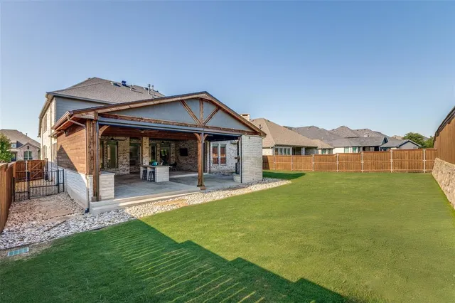 $999,000 | 2908 Majestic Prince Street, Celina, TX 75009