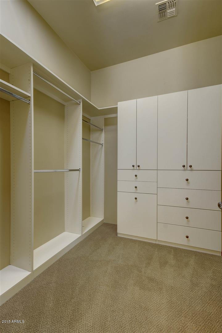 520 East Mineral Road Phoenix, AZ 85042 - Photo 35 of 56 Master Closet