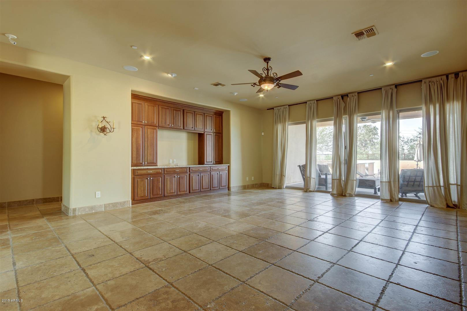 520 East Mineral Road Phoenix, AZ 85042 - Photo 8 of 56 Great Room