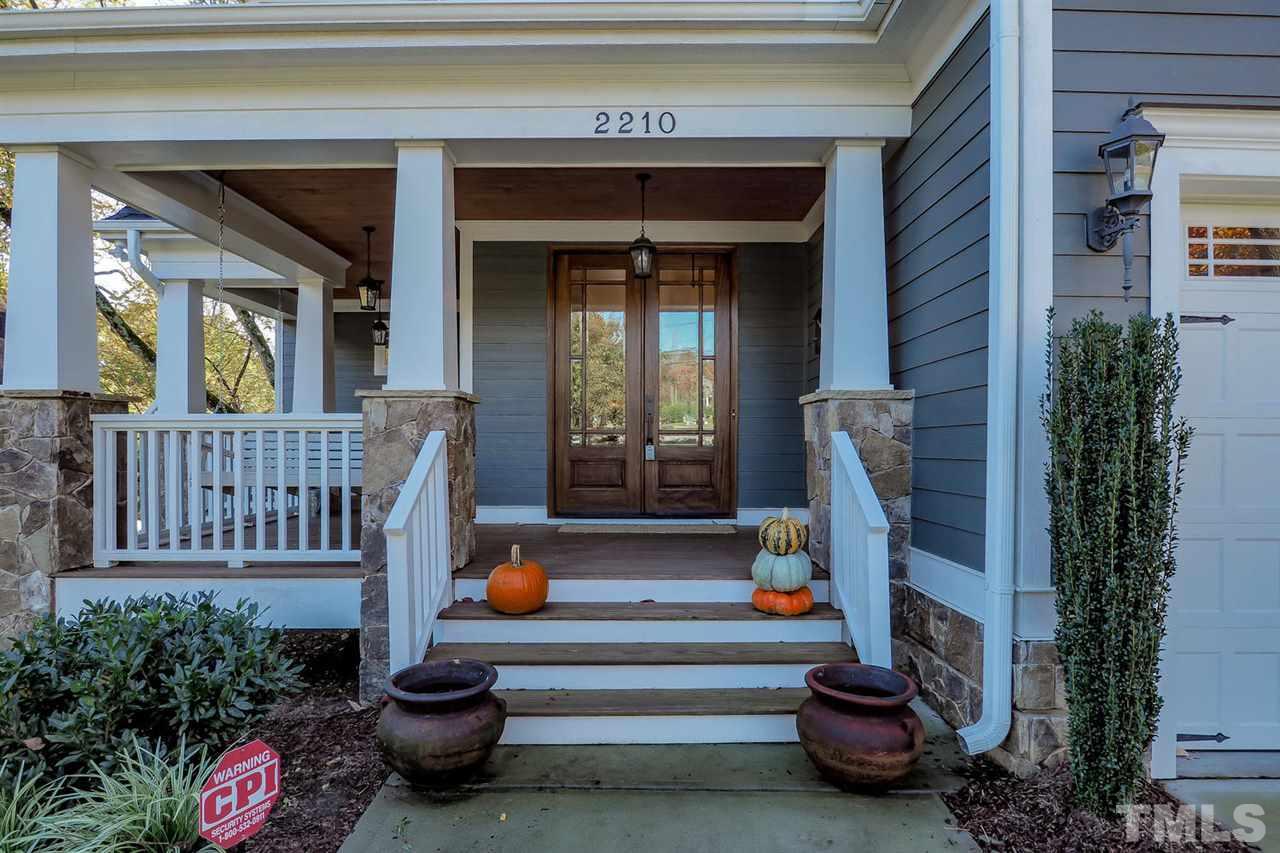 2210 Anderson Drive Raleigh, NC 27608 - Photo 3 of 23