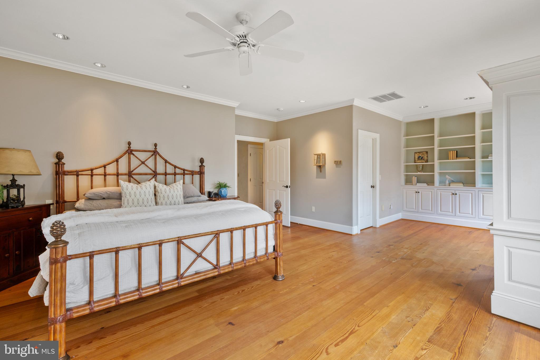 1151 Cumberstone Road Harwood, MD 20776 - Photo 18 of 37 Primary's bedroom suite