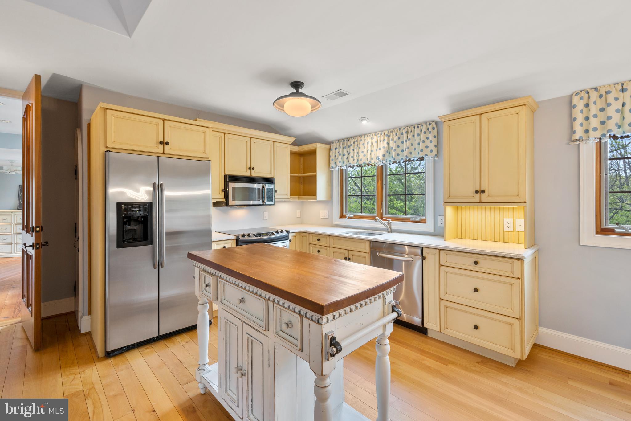 1151 Cumberstone Road Harwood, MD 20776 - Photo 26 of 37 Guest wing Kitchen