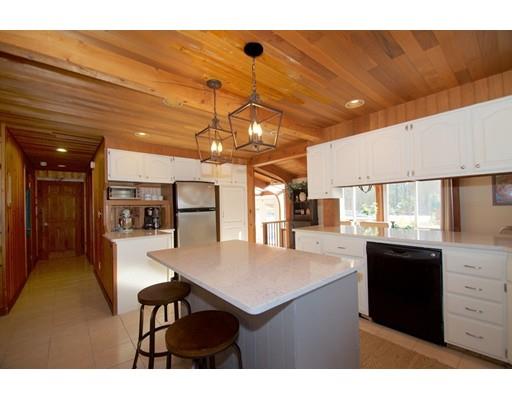 298 New Boston Road Sturbridge, MA 01566 - Photo 8 of 30