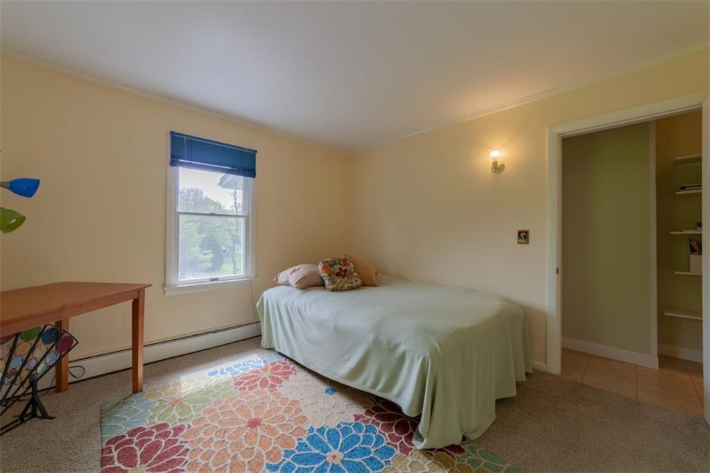 341 East Side Road Trevett, ME 04571 - Photo 16 of 19 Guest Bedroom