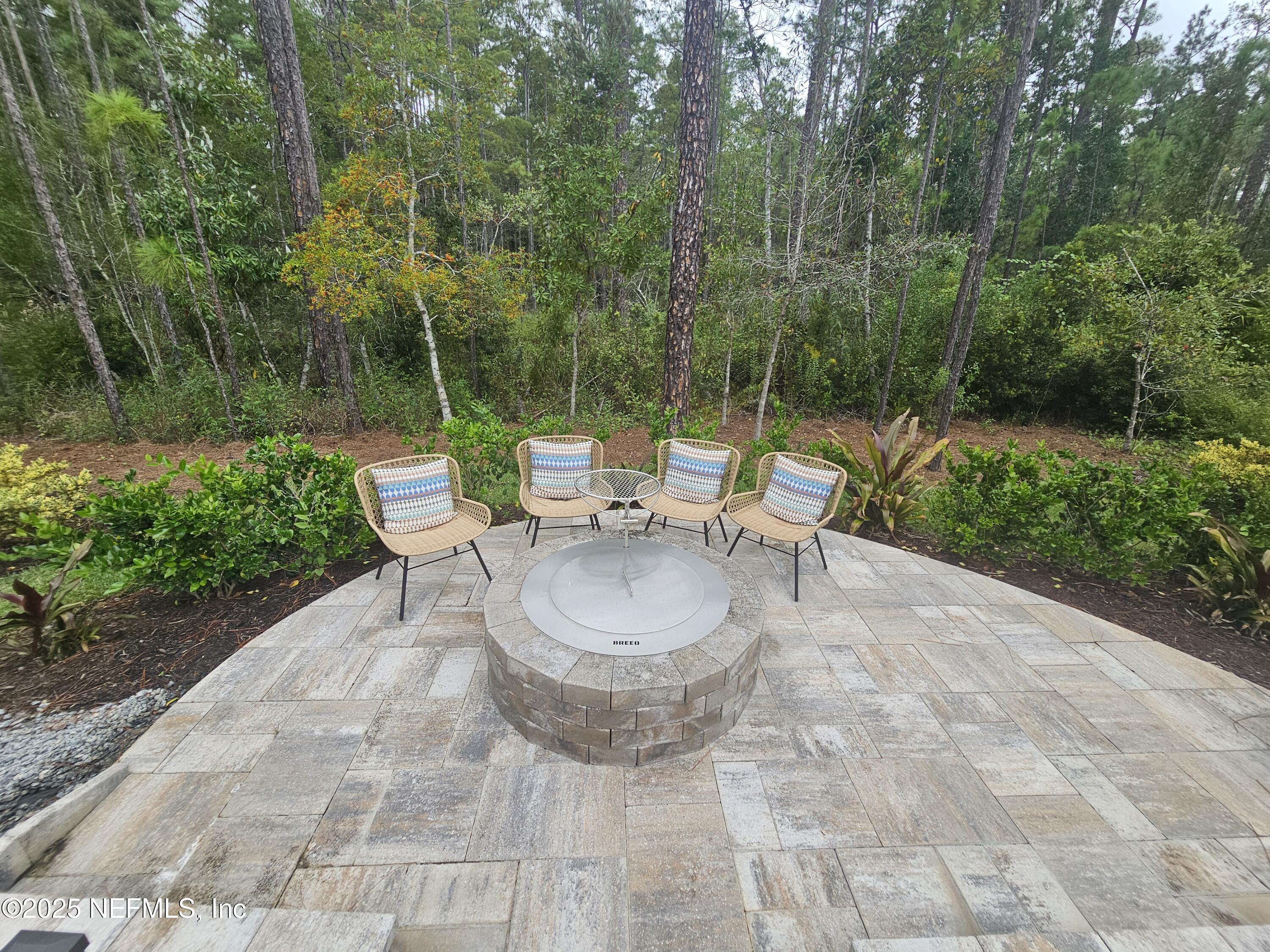 119 Bridgeton Street St. Johns, FL 32259 - Photo 30 of 50 Firepit Gathering Area