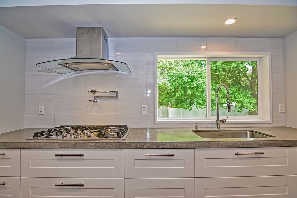 4 Wompatuck Road Walpole, MA 02081 - Photo 8 of 28 Gallery Image 8